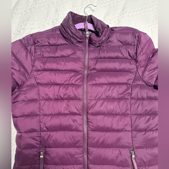 St. John’s Bay packable, puffer, lightweight jacket - Picture 1 of 9